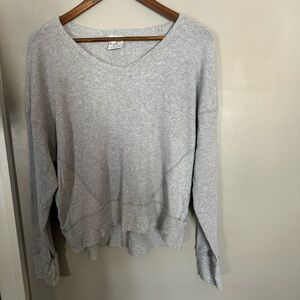 Gray V-Neck Aerie sweater